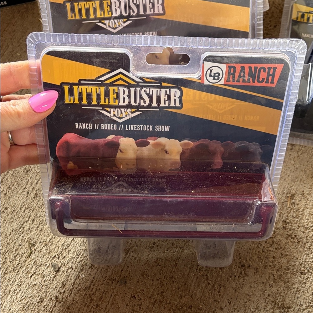 Little Buster Toys Ranch cow feeder